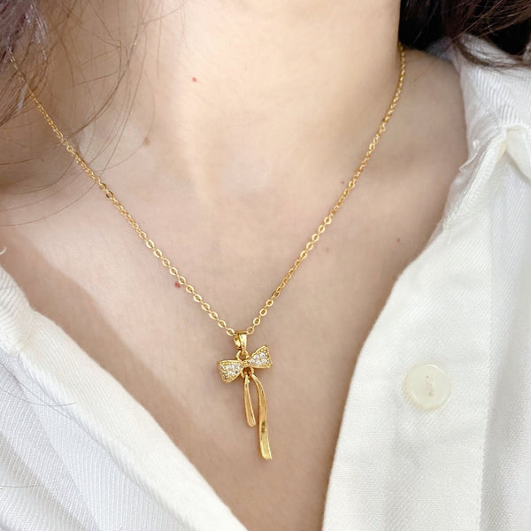 Bow Charm Necklace - Khvab